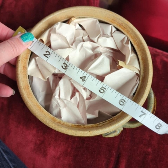 💖HOST PICK😍Casserole dish with lid by Farmhouse Pottery - Picture 7 of 8